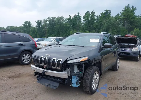 2016 Jeep Cherokee Latitude из США, поврежденный, VIN 1C4PJMCB7GW130591